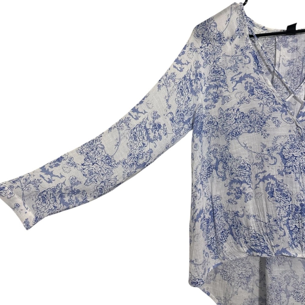 Windsor Floral Blouse Strappy V-Neck High-Low Top Blue White Women's Size Small - Picture 3 of 8